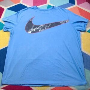 Blue Nike T-shirt Smoke Swoosh Size XXL 29 x 25